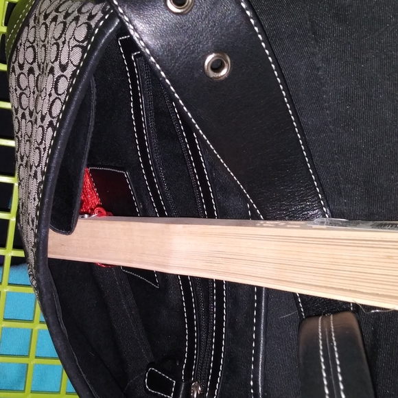 Purse over the shoulder - Picture 4 of 5